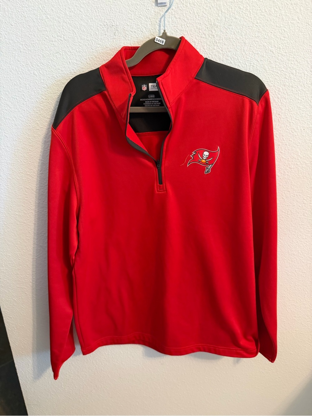 NFL Red and Black Men’s Zip-Up Fan Pullover